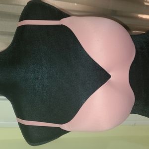 Victoria's Secret 34DD bra